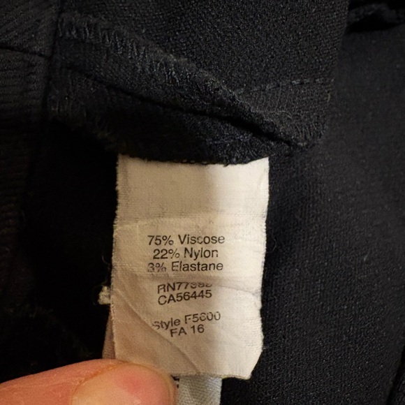 Madewell Classic Black Flexible Fit Boot Cut Slacks size 2 - Picture 5 of 6